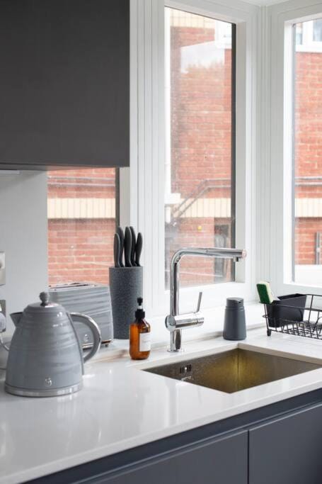 City Life Bliss Central Studio in Reading CHRL F3 Apartment in Reading