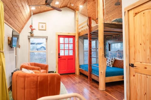 Blackbird Cabin Cabin in Chattanooga