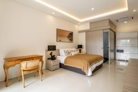 Langma Villa Canggu 6BR Rooftop & Pool Paradise Villa in North Kuta