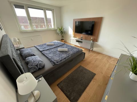 TV and multimedia, Bedroom