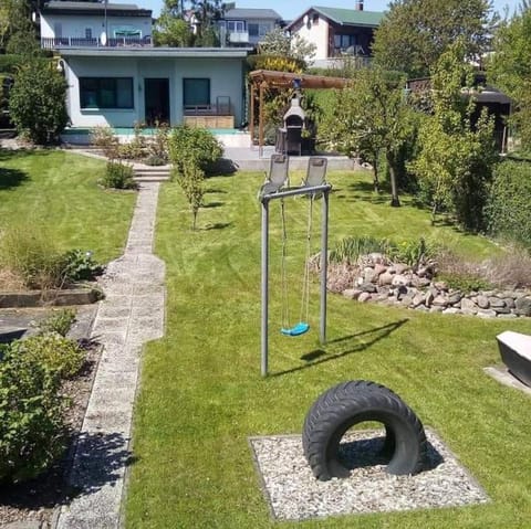 Ferienhaus Mecklenburgische Seenplatte mit Ruderboot Apartment in Neubrandenburg