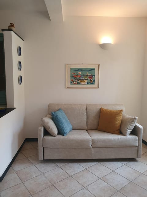 LA CASA DI MINA Apartment in Vernazza