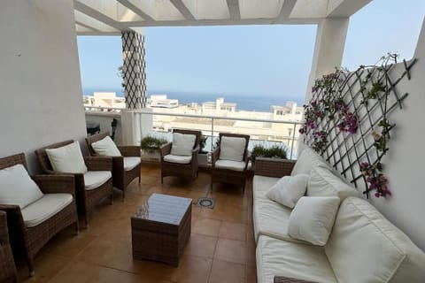 View (from property/room), Balcony/Terrace, Balcony/Terrace, Seating area, Sea view