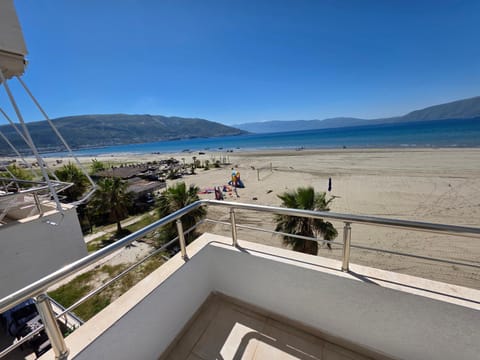 Nearby landmark, Day, Natural landscape, View (from property/room), Balcony/Terrace, Beach, Sea view