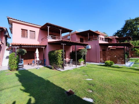 Garden view, Garden view