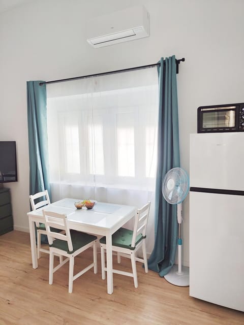 Dining area, air conditioner