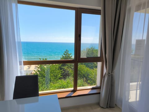 Natural landscape, View (from property/room), Balcony/Terrace, Sea view