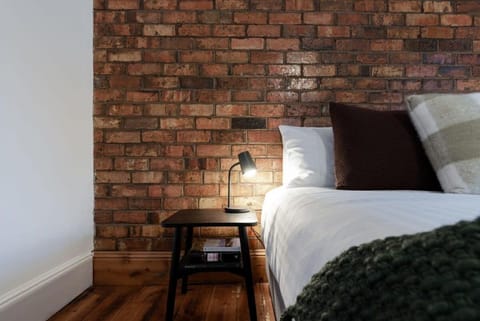 Charming Cottage Near The City With Parking House in Launceston