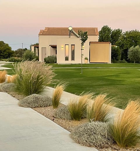 Property building, Garden