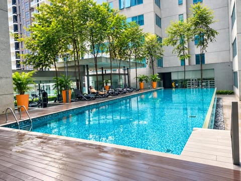 Property building, Swimming pool, Swimming pool