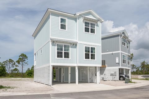 Property building, Street view