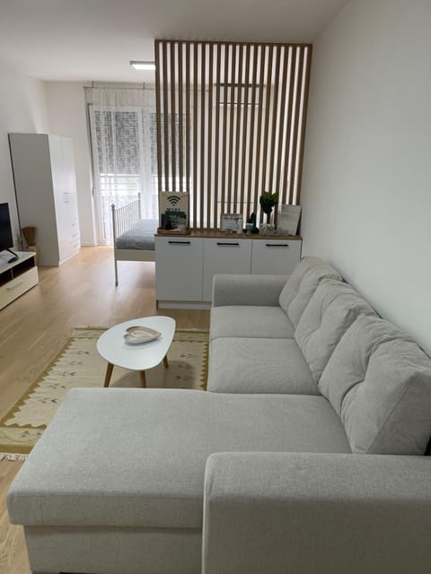 Elegance Self check-in Free Parking Apartment in Federation of Bosnia and Herzegovina