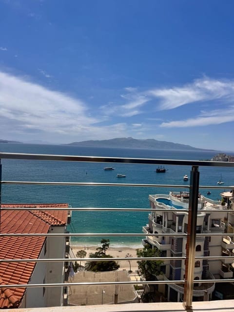 Amazing Center Sea View Apartment Apartment in Sarandë