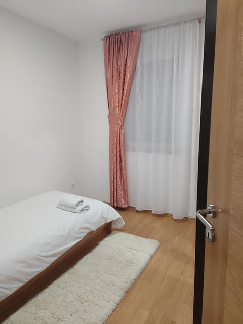 Good Vibes Apartment in Lika-Senj County