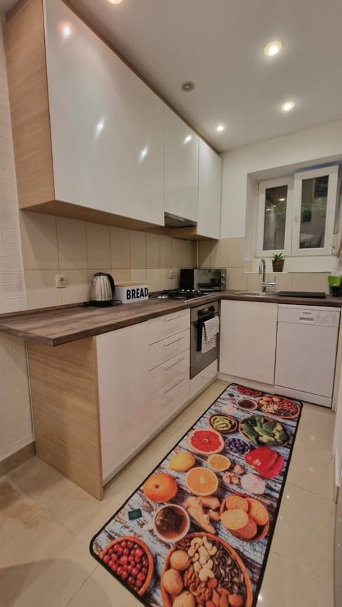 Kitchen or kitchenette, dishwasher, minibar, pet friendly, stove