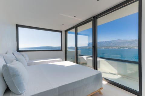 Balcony/Terrace, Bedroom, Sea view