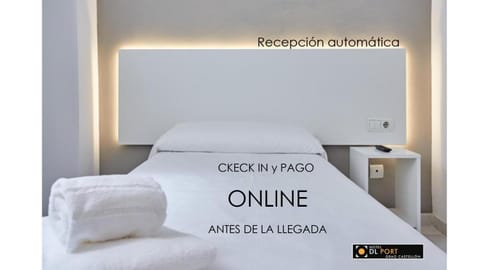 Bed, Photo of the whole room, Bedroom, Text overlay