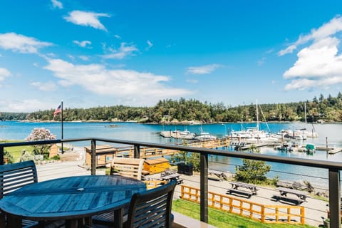 Snug Harbor Resort and Marina Chalet in San Juan Island