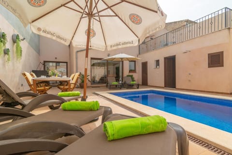 Patio, Swimming pool