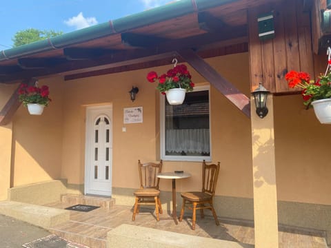 Property building, Balcony/Terrace