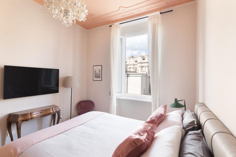Living room, Bedroom