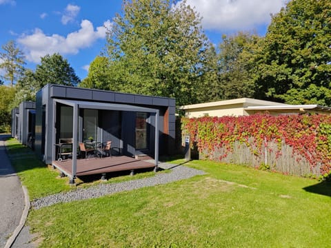 Property building, Balcony/Terrace
