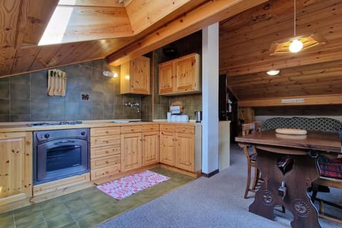 Le Grenier du Géant Apartment in Courmayeur