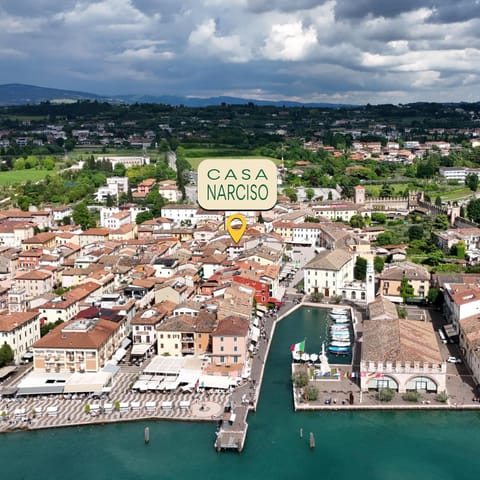 Bird's eye view, City view