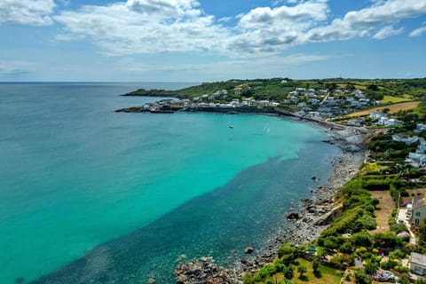 Nearby landmark, Day, Natural landscape, Bird's eye view, View (from property/room), Beach, City view, Sea view