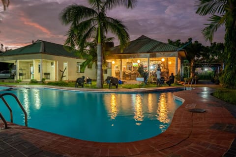 Property building, Lounge or bar