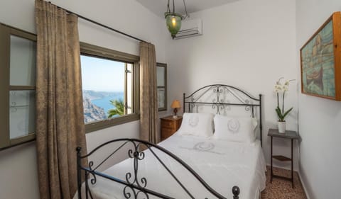 Anthos Caldera Suites Apartment in Thera