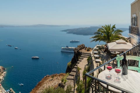 Anthos Caldera Suites Apartment in Thera