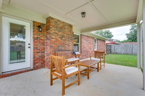 Decatur Vacation Rental with Patio! House in Decatur