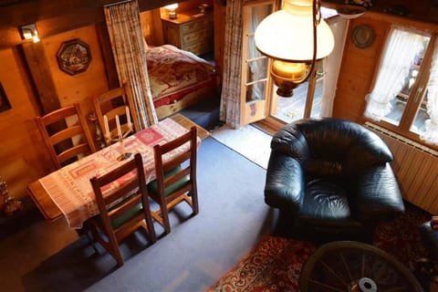 Le Vieux Chalet Apartment in Saanen