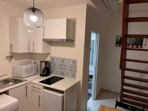 Studio duplex centre-ville au calme avec parking Apartment in Fontainebleau