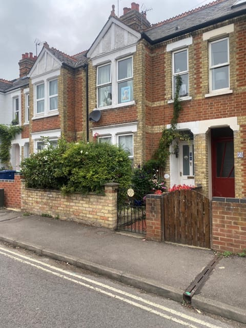 Arts&BichonsB&B Bed and Breakfast in Oxford