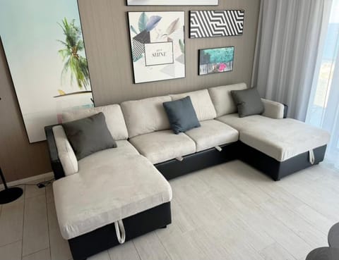 Luxury 2 bedroom with ocean view Apartment in Hollywood Beach