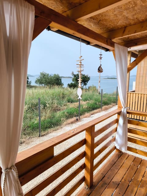 Natural landscape, View (from property/room), Balcony/Terrace