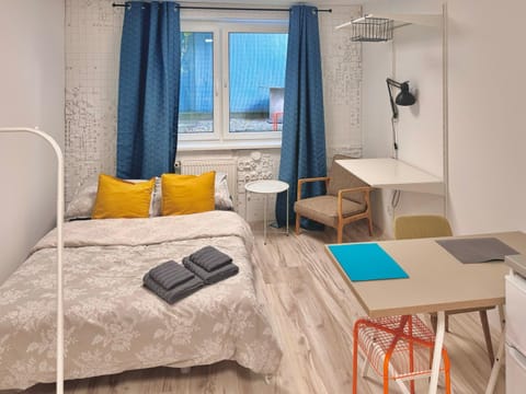 Bed, View (from property/room), Seating area, Dining area, Bedroom, towels