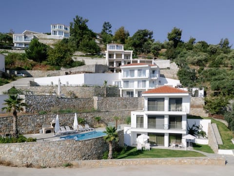 Hillside Villa - Pnoe Villa in Thasos
