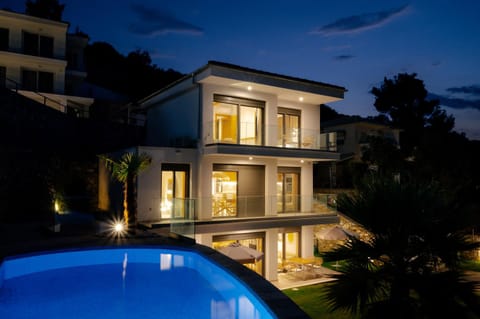 Hillside Villa - Pnoe Villa in Thasos