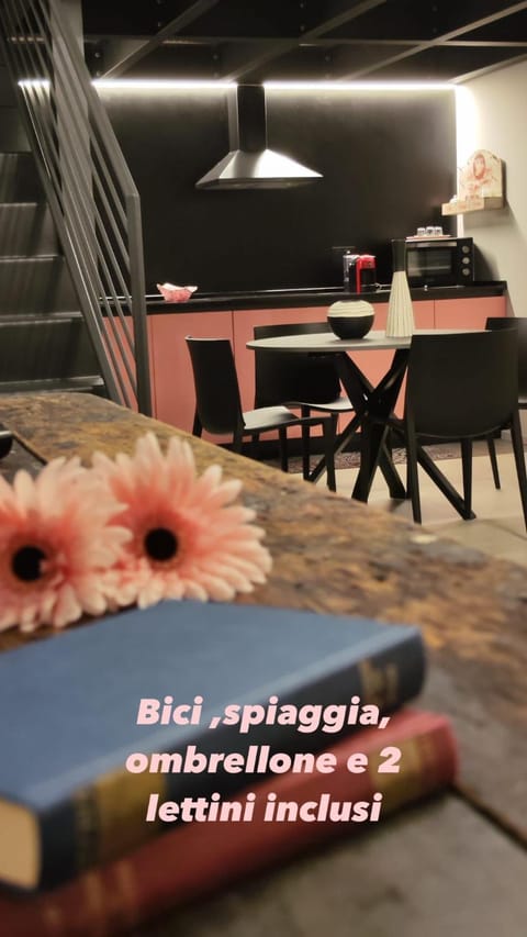 Loft Deluxe centralissimo-Antica Vetreria Apartment in San Benedetto del Tronto