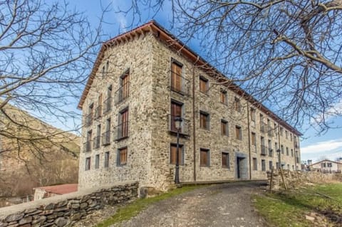 Property building, Natural landscape, Landmark view
