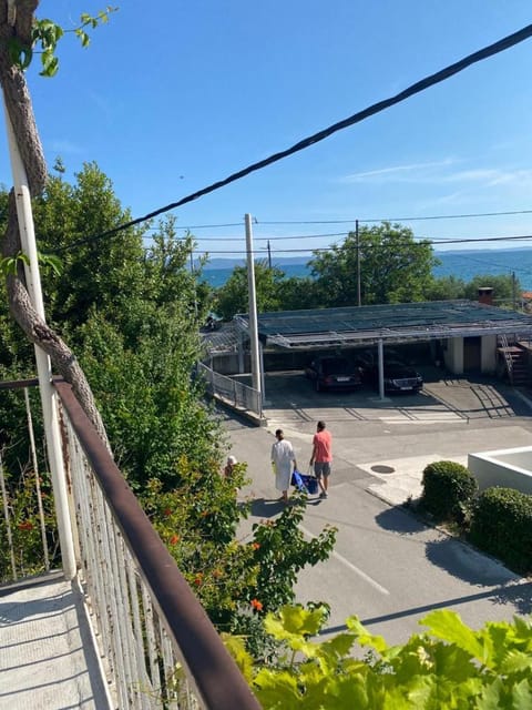 ID148DomusKova Apartment in Podstrana