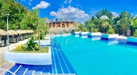 Swimming pool, Swimming pool