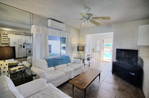 Gulfside Resort Unit 4 Apartment hotel in Saint Pete Beach
