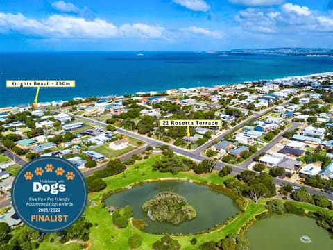 Nearby landmark, Neighbourhood, Bird's eye view