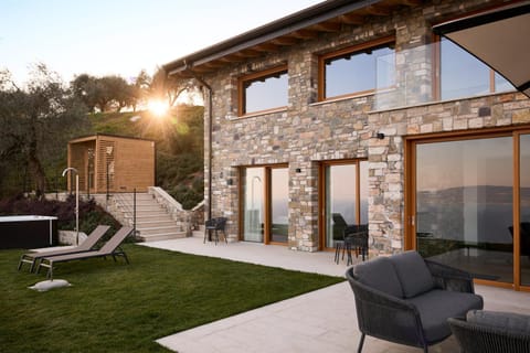 Colago Private Villas Lake Garda Villa in Lake Garda