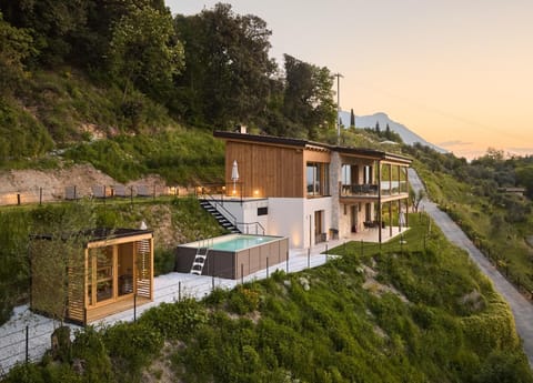Colago Private Villas Lake Garda Villa in Lake Garda