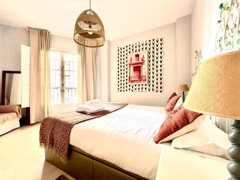 Bed, Balcony/Terrace, Bedroom